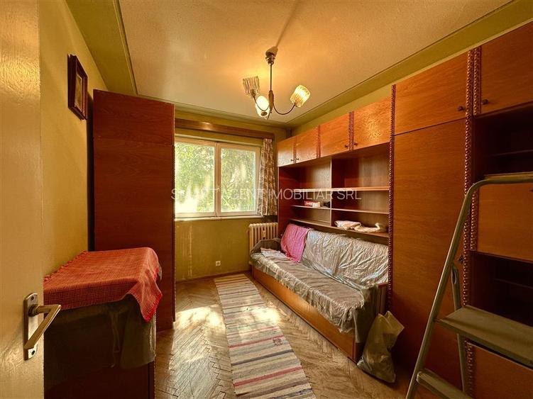 Apartament 3 camere. Zona Aurel Vlaicu, Arad - 5