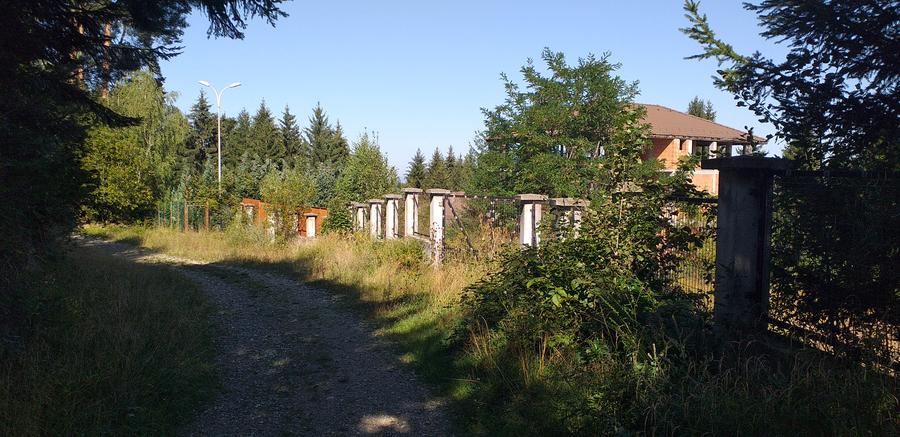 Teren Sacele zona de relaxare pretabil investitie