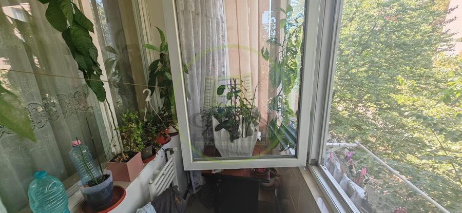 Apartament 2 camere, 48 mp, cartier George Enescu, zona Scoala Decebal