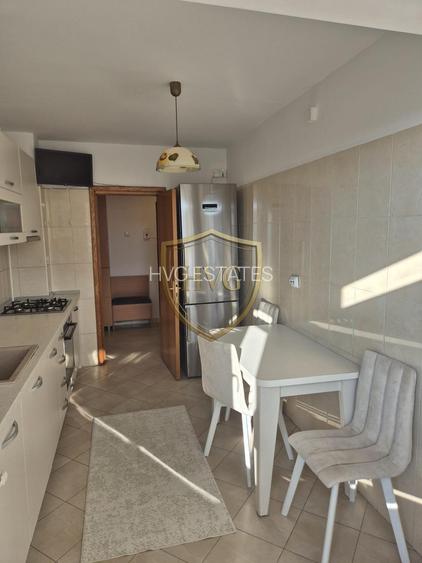 Apartament cu 2 camere | Loc de parcare | Proximitate metrou | Unirii - 10