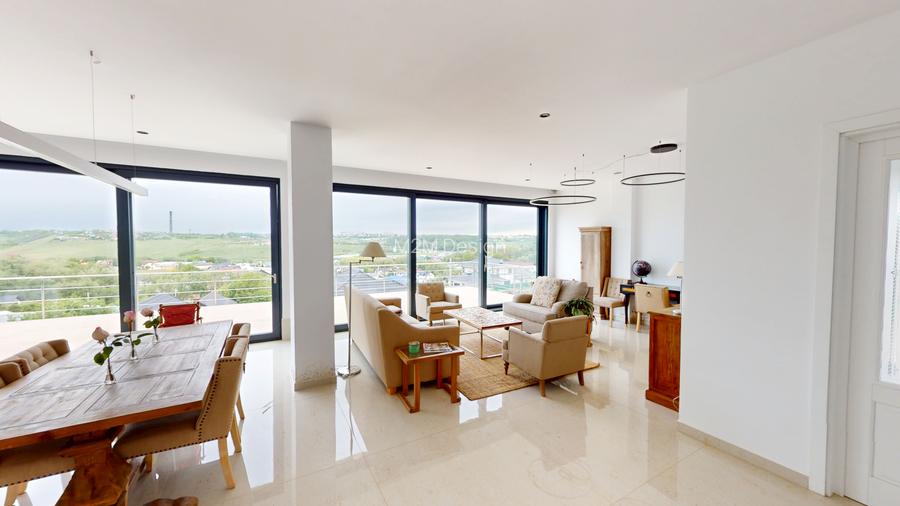 Spre vânzare o proprietate deosebită, casa 314 mp, zonă Hudum - 4