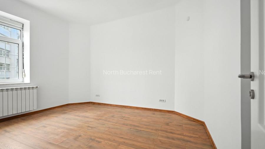 Apartament tip Penthouse 4 camere de inchiriat-Piata Romana - 10