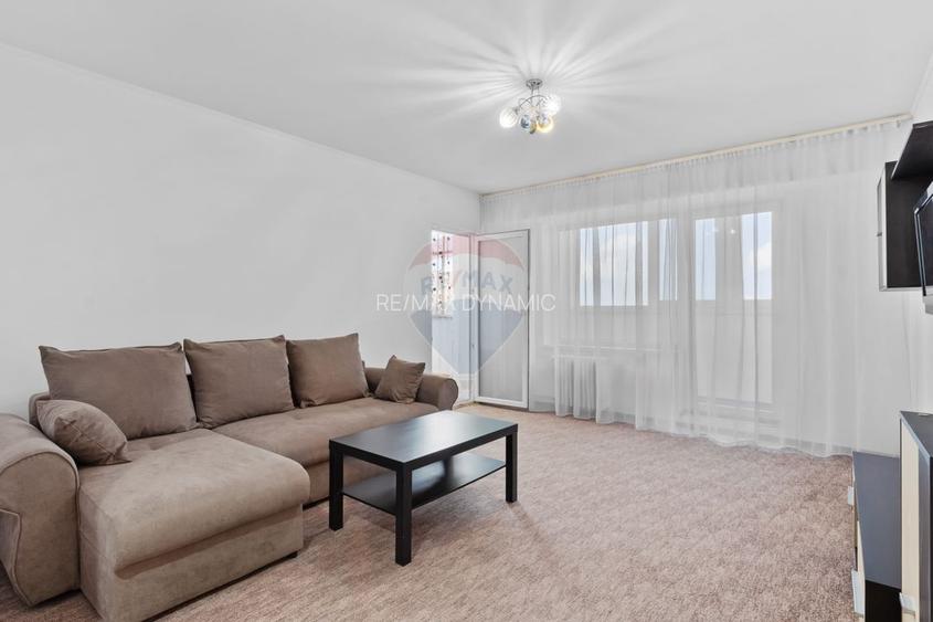 Apartament cu 3 camere NOU RENOVAT, PRIMA ÎNCHIRIER - zona Polivalentă - 3