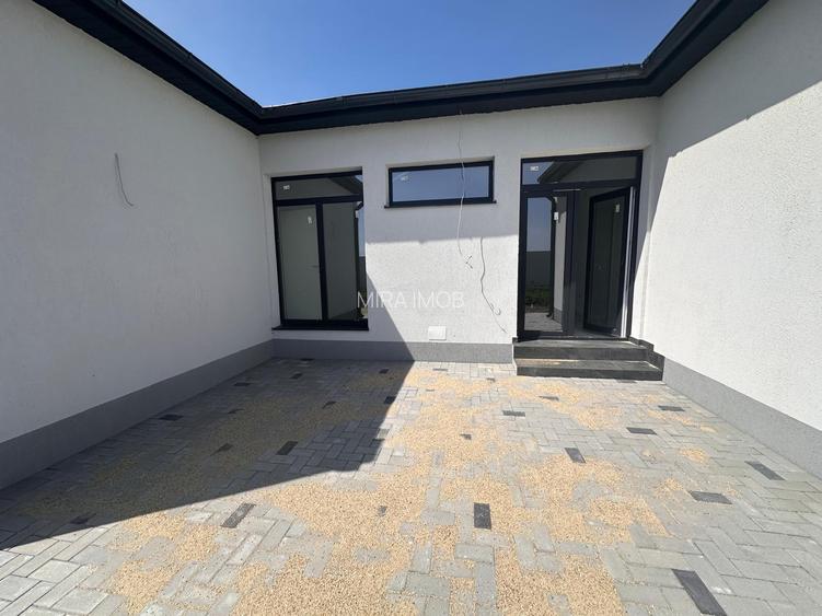 Vila premium cu design modern și teren generos de 400 mp - 16