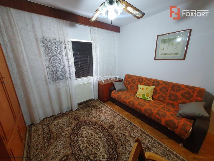 Apartament 3 camere decomandat, etaj 1, Shopping City  - 13