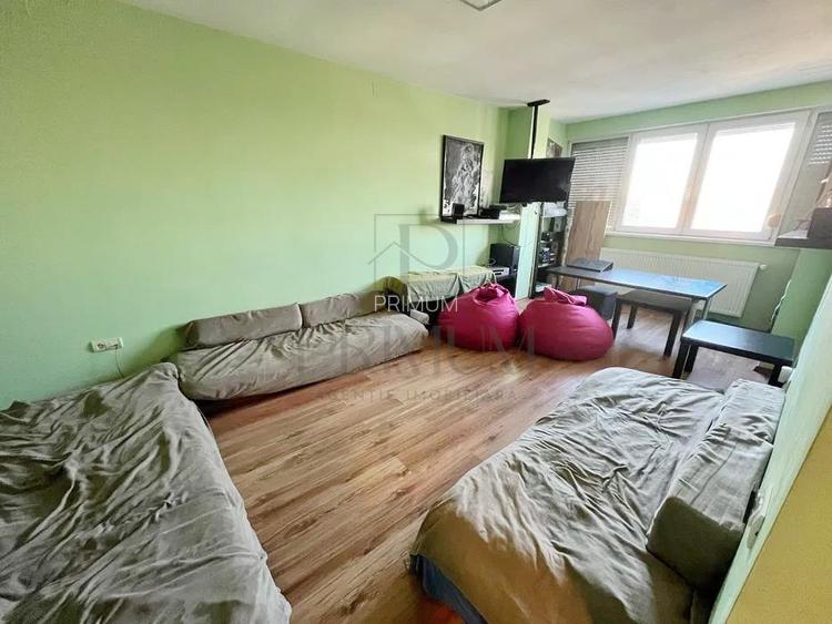 CETATII - 3 CAM - DECOMANDAT - BOXA - CENTRALA - PANORAMIC - LIFT- - 8