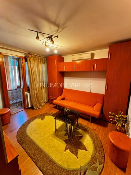 Apartament 3 camere-Zona Sud - etaj 2/4 - 47mp - 6