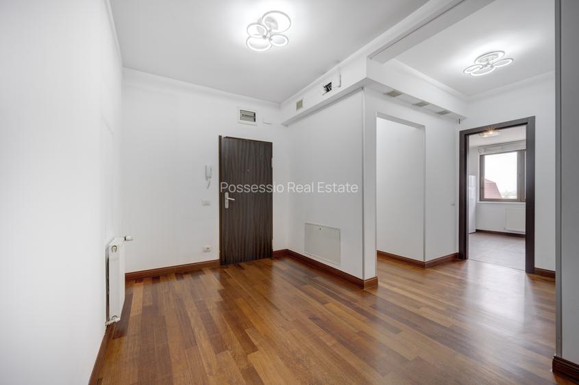 Soseaua Sisesti -  6 camere, 242 mp –2 parcari--Comision 0% - 13