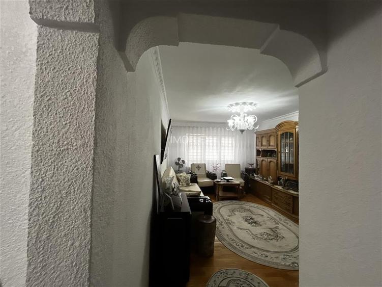 Apartament 2 camere zona Burdujeni,str Tineretului - 3