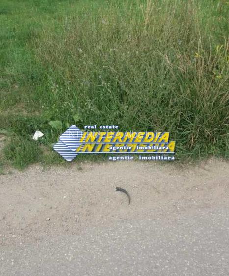 Teren intravilan 6500 mp, deschidere 30 m, PUZ P+2+1+(1), toate utilitățile - 3