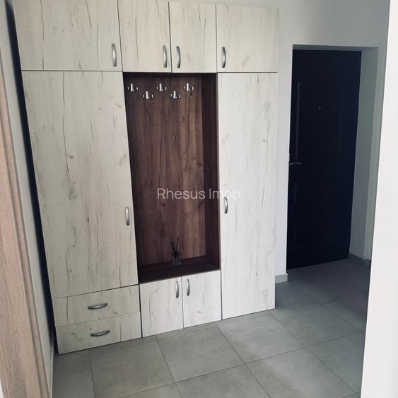 Vand apartament cu o camera mobilat si utilat etaj 1. - 10