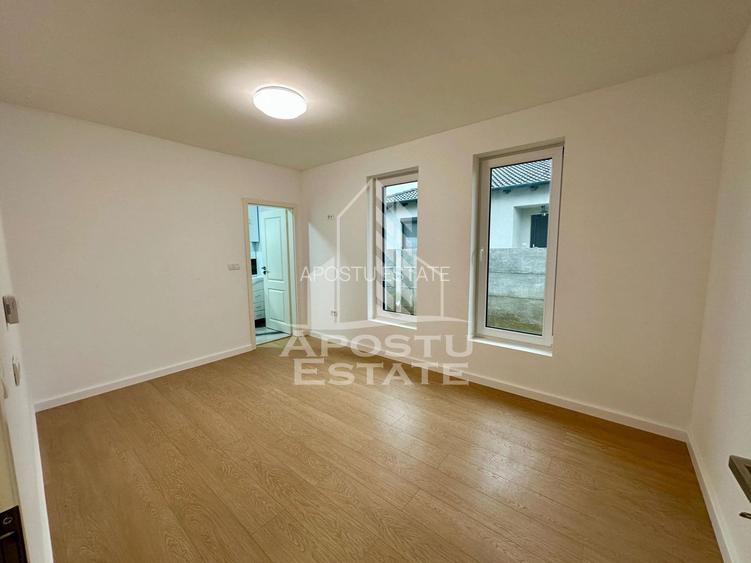 Jumatate de duplex pe parter cu 3 camere si 2 bai, Sag, Timis - 2