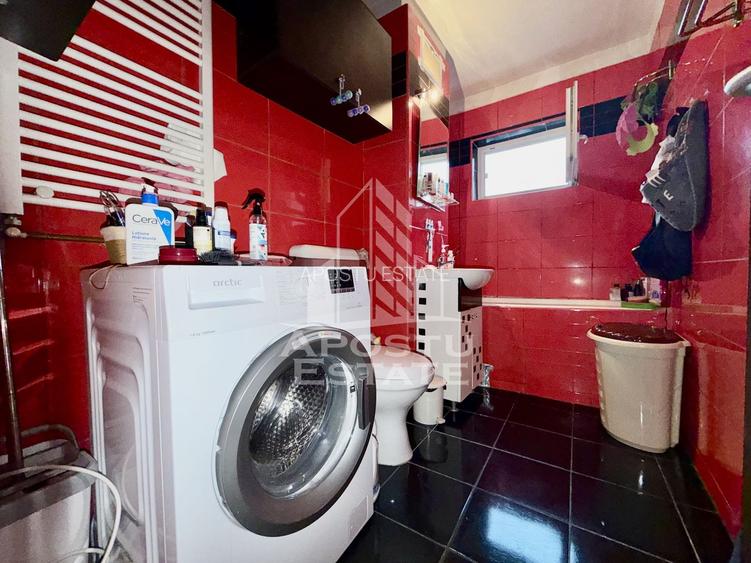 Apartament cu 3 camere,semidecomandat,centrala proprie ,zona Girocului - 12