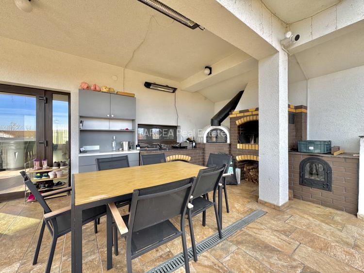 Casa de Lux - 1084 mp teren - 275 mp utili + Pod + Sauna + Studio Yoga - 10