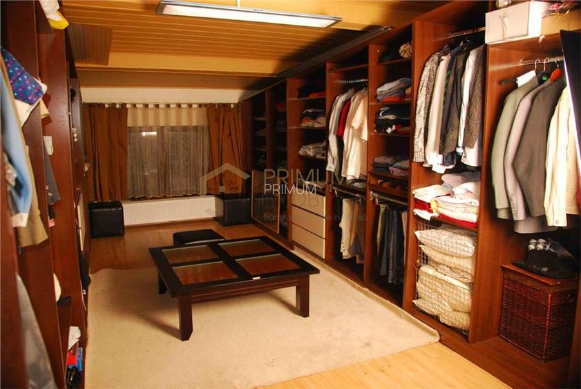 GIROC - Casa individuala spatioasa - Garaj - Demisol - Jacuzzi - 3