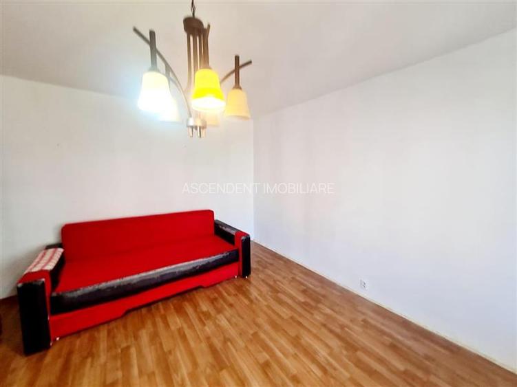 Decomandat, balcon, boxa, spatii verzi, cadru linistit, oportunitate personaliza - 4