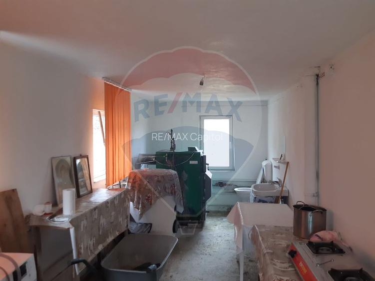 Casă / Vilă cu 7 camere   în zona Bran-Tohanita - 13