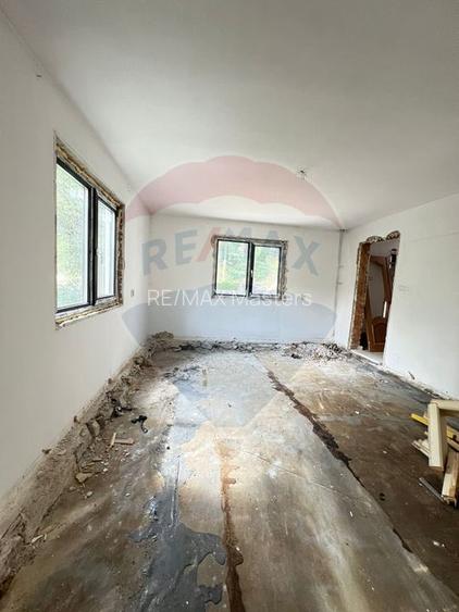 Casă / Vilă 7 camere sat Mădei comuna Borca Jud Neamț - 16