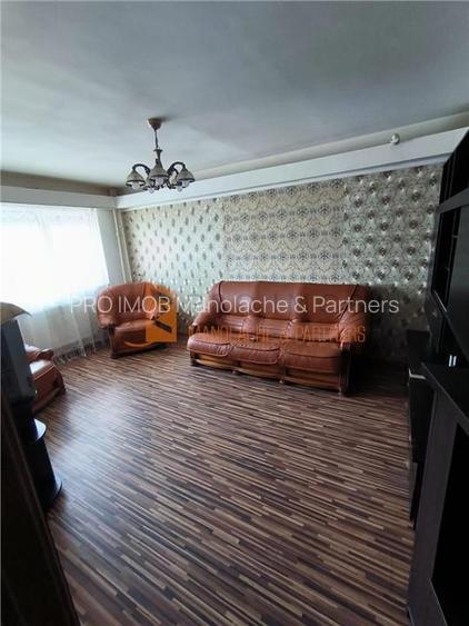 Apartament 3 camere confort 1 decomandat zona Micro 3 - 3