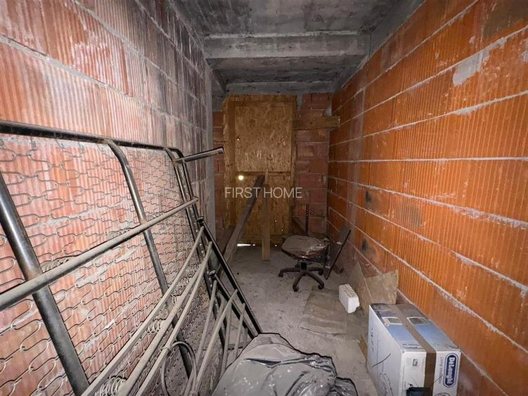 Casa P+1 la rosu (caramida) de vanzare in Golesti - 6