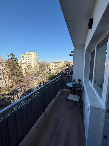 Apartament de inchiriat NOU - Prima inchiriere - Vis a vis de Iulius Mall - 11