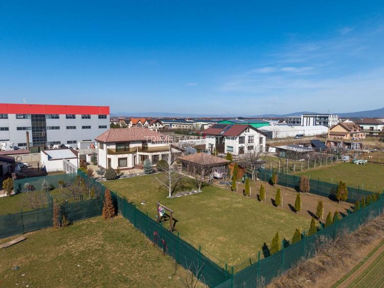 Casa 6 dormitoare+4 bai -1500 mp teren-Sacele - 59