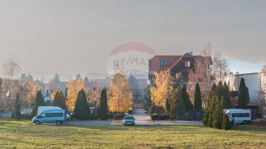 HOTEL,PISCINA SI CORT DE EVENIMENTE | 18080 MP TEREN | GRIVITEI BRASOV - 35
