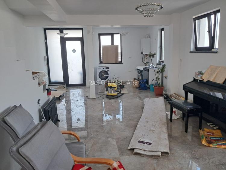 Doua vile DUPLEX Domnesti - 2