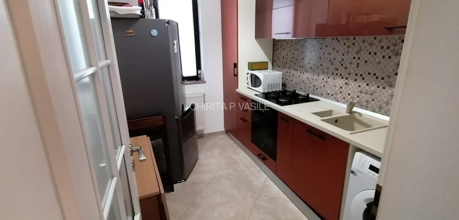 INEL 1 STR. SoveJA Apartament cu 3 camere decomandate Bloc NOU - 7