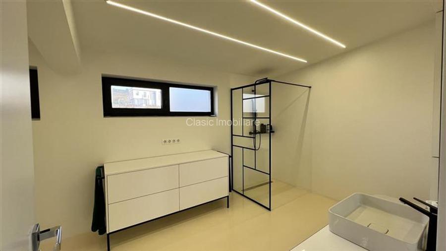 Vanzare casa individuala noua cu 5 camere, teren 565 mp in Iris- zona Voronet - 12