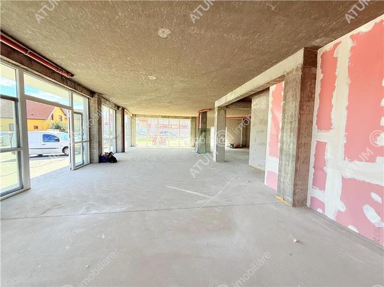Spatiu comercial de inchiriat in Selimbar 245 mp si vitrina la strada - 10