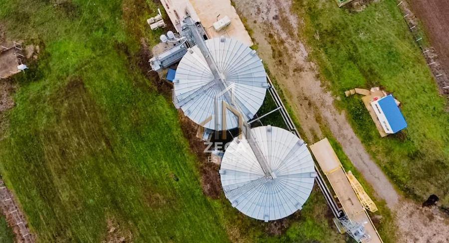 Siloz cu capacitate 3000 tone (+3000t pista betonata) | 2 ha teren - 5