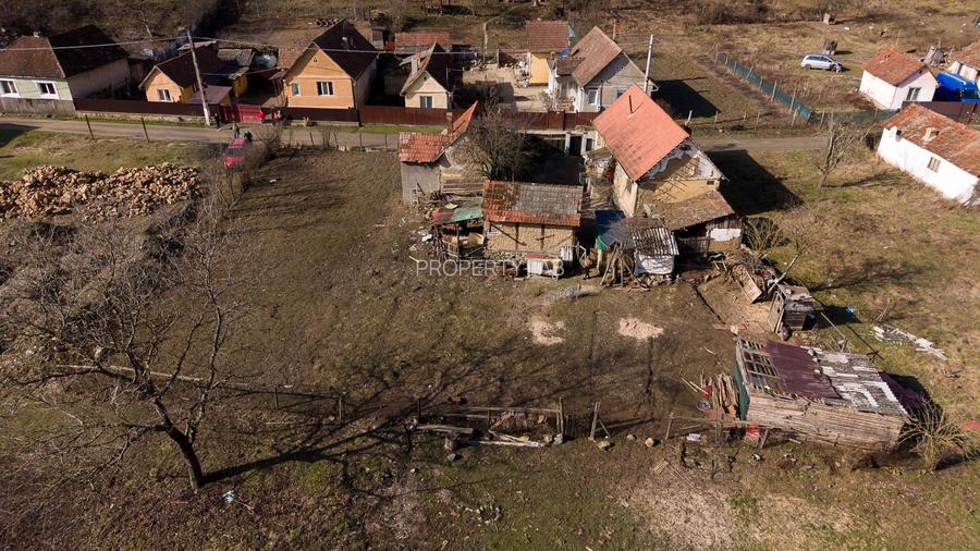 Teren intravilan de 302 mp în localitatea Șoimoș - 21