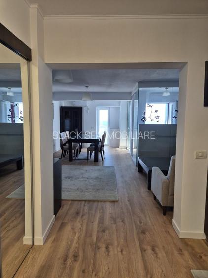 Apartament 3 camere,  Faleza Nord/Pescarilor, vedere la mare - 2