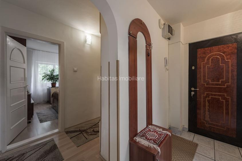 Apartament 4 camere, etaj 2, str. Castanilor, garaj de beton. - 16