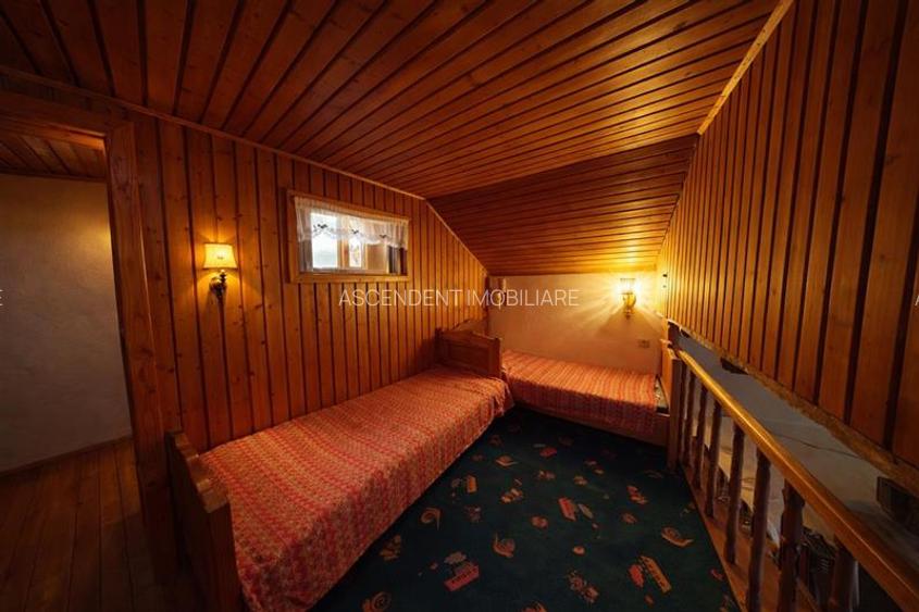 Tur 3D! Doua case traditionale, pe domeniu versatil, la doar 1Km de Castelul Bra - 8