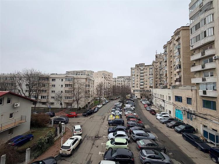 Inchiriere 3 camere | Piata Alba Iulia | bloc nou | centrala termica | - 17