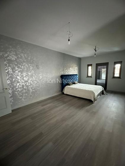 VAND CASA STR ION BĂNESCU ȘI CASĂ BD TOMIS - 6