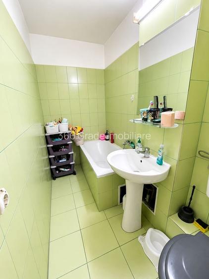 5 camere Cal. Martirilor Comision 0 - 110.000 Euro - 8