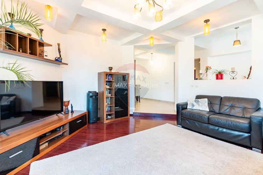 Casă / Vilă de vanzare la intrare in Mogosoaia, padure, teren 1097mp - 8