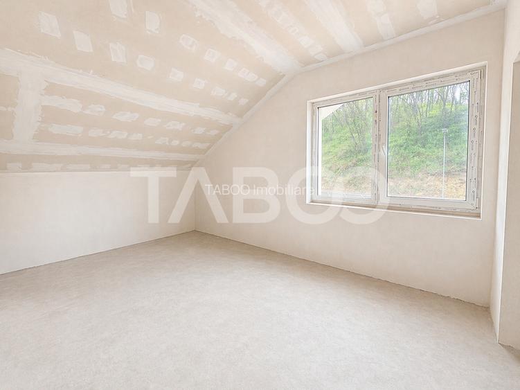 Casa tip duplex cu 4 camere si curte generoasa de vanzare in Tauti - 9