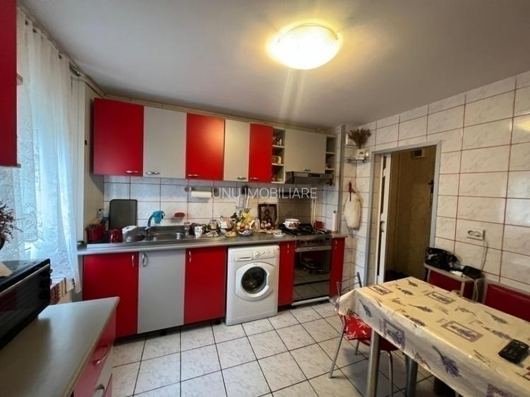 Etaj 1-Oancea Lidl-2 Camere Decomandat 54mp-bloc 85' - 9