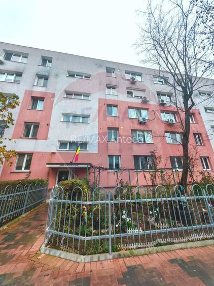 Apartament  3 camere metrou 1 Decembrie 1918 - rezervat - 11