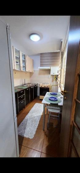 Ap 1 camera, et 1/4, centrala proprie - 7