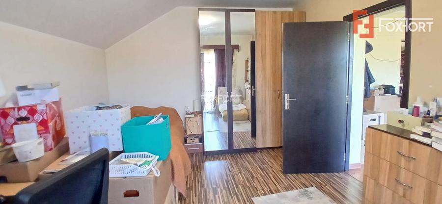 Casa individuala cu 5 camere Parter + Etaj in Ronat - 5