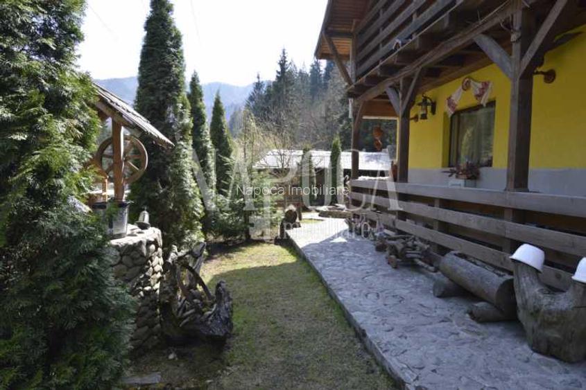 Casa 9 camere de vanzare in Sat Cerc, Valea Ierii - 2