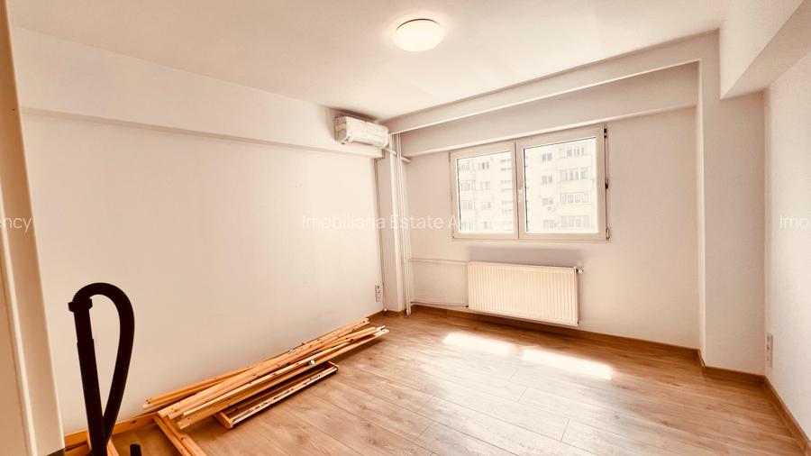Apartament 3 camere Titan - metrou, stradal, renovat recent, nemobilat, liber - 26