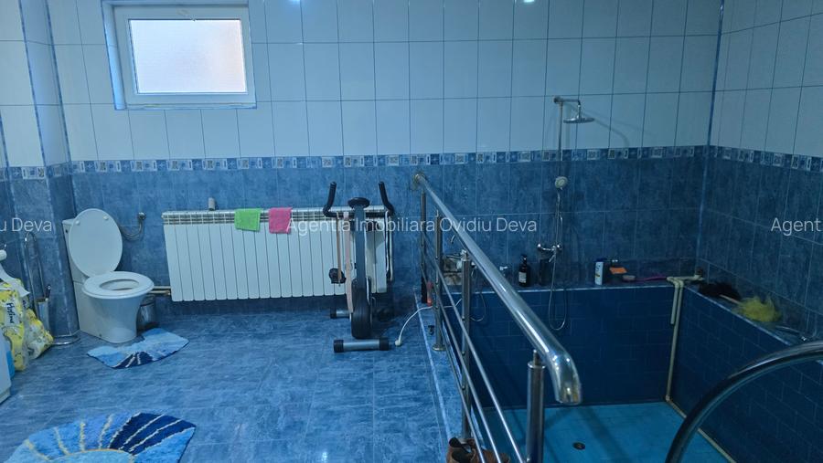 Vand casa de locuit sau pentru pensiune in Deva, zona 22 Decembrie, S+P+1+M, - 10