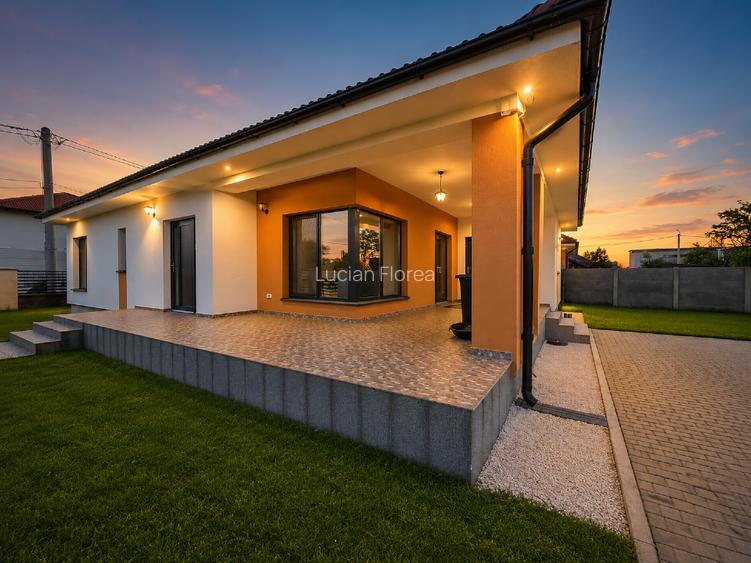 Casă P+M în Săcălaz | 5 dormitoare + living | 3 băi | 213 mp construiți | 640 mp - 9