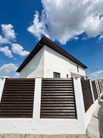 Casă individuală 4 camere de vânzare - 154 utili - mutare imediată - 3